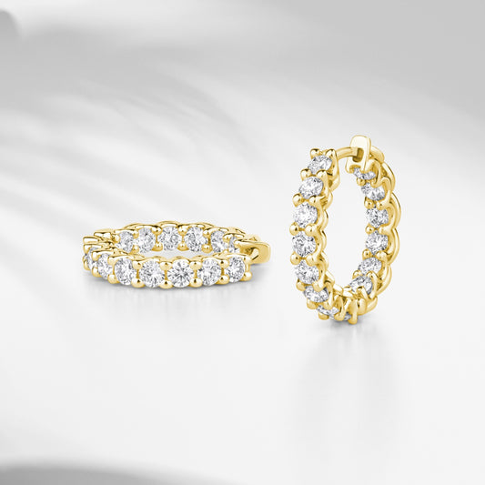 Esigente C - 24K yellow Gold earrings with Diamonds